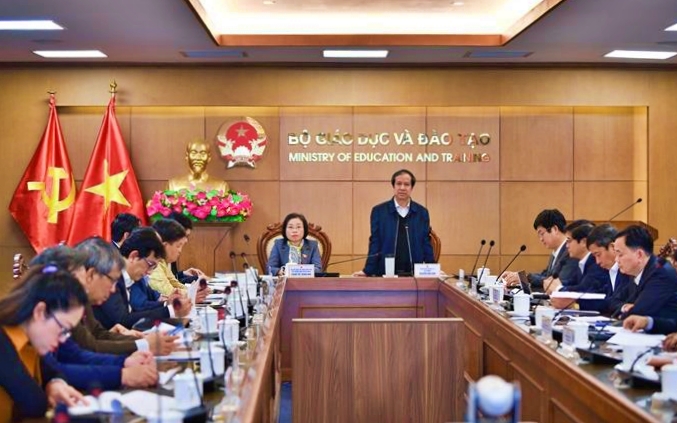 Bộ Giáo dục và Đào tạo làm việc với Đoàn đại biểu Quốc hội Hà Nội về đổi mới giáo dục phổ thông - Ảnh 1.