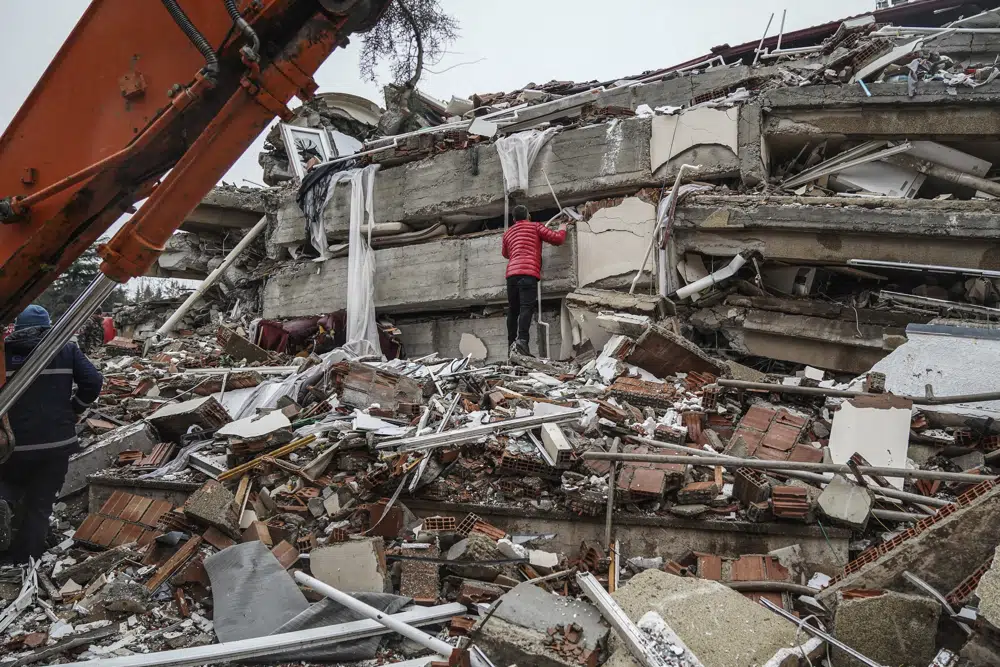 Động đất ở Thổ Nhĩ Kỳ: Trung bình có ít hơn 5 trận xảy ra mỗi năm ở bất cứ đâu trên thế giới - Ảnh 1.