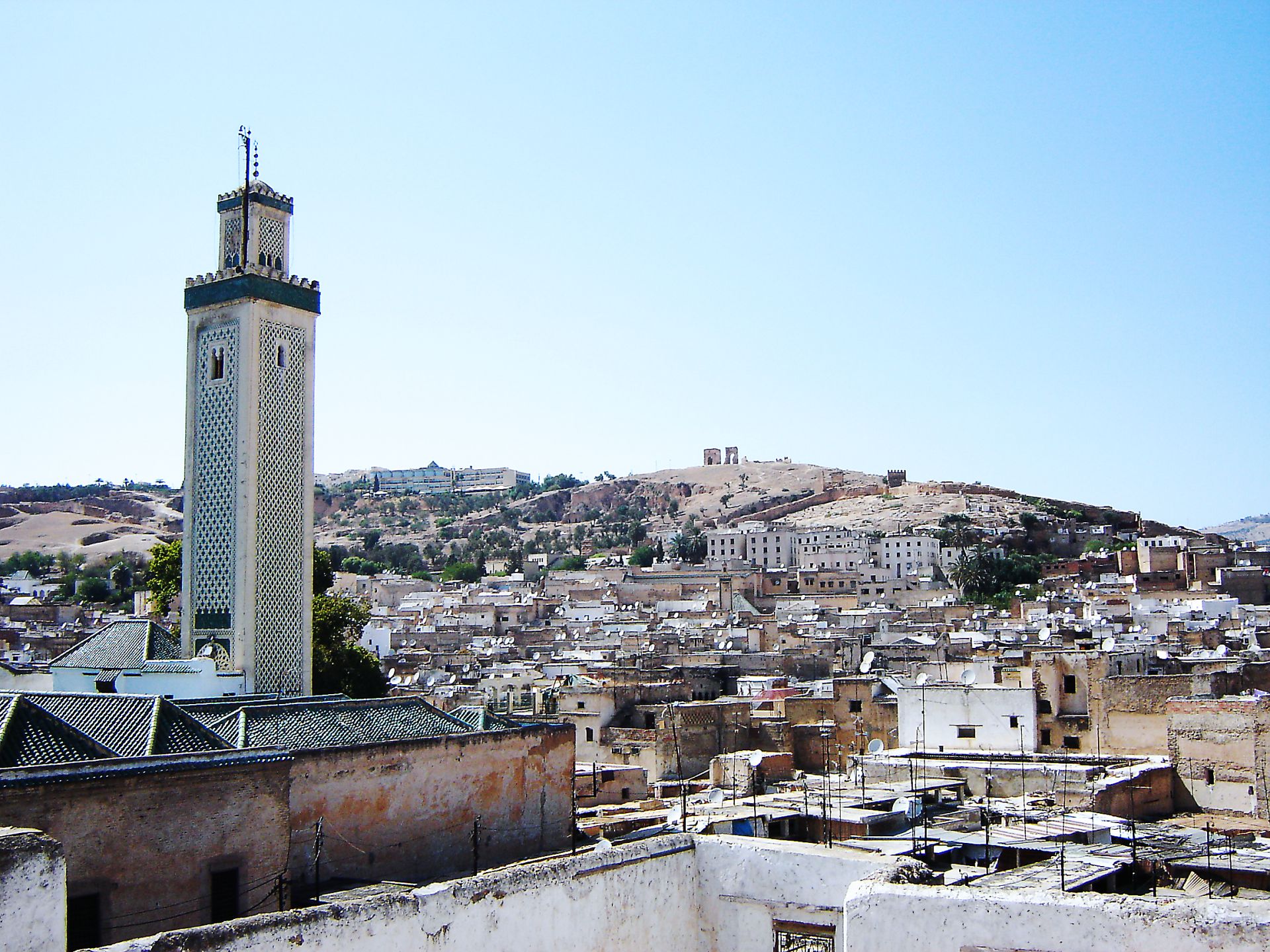Khám phá Fes, thành phố cổ có di tích được cả UNESCO và kỷ lục Guinness thế giới vinh danh - Ảnh 3.
