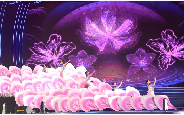 Khai mạc Lễ hội Hoa Ban năm 2023 lung linh sắc màu