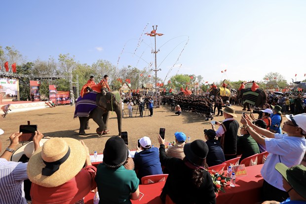 Lễ hội Cà phê Buôn Ma Thuột 2023: Ấn tượng Hội voi và Lễ hội Văn hóa truyền thống huyện Buôn Đôn - Ảnh 9.