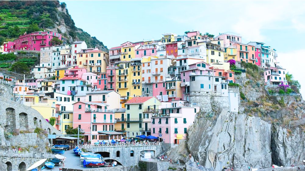 Năm ngôi làng đầy màu sắc của Cinque Terre: Vẻ đẹp ngoạn mục trên bờ biển nước Ý  - Ảnh 6.