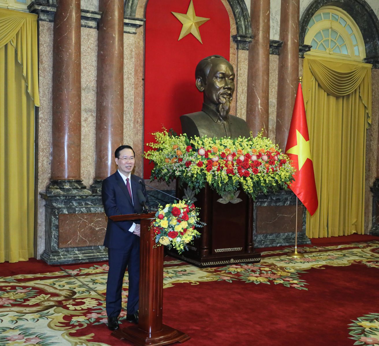 Chủ tịch nước Võ Văn Thưởng gặp gỡ cán bộ Văn phòng Chủ tịch nước - Ảnh 2.