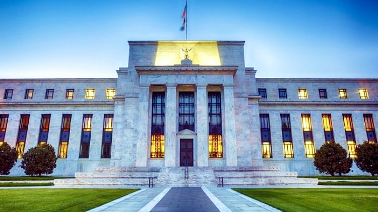 Cục Dự trữ liên bang Mỹ (FED) tiếp tục tăng lãi suất cho vay thêm 0,25 điểm từ 22/3 - Ảnh 1.