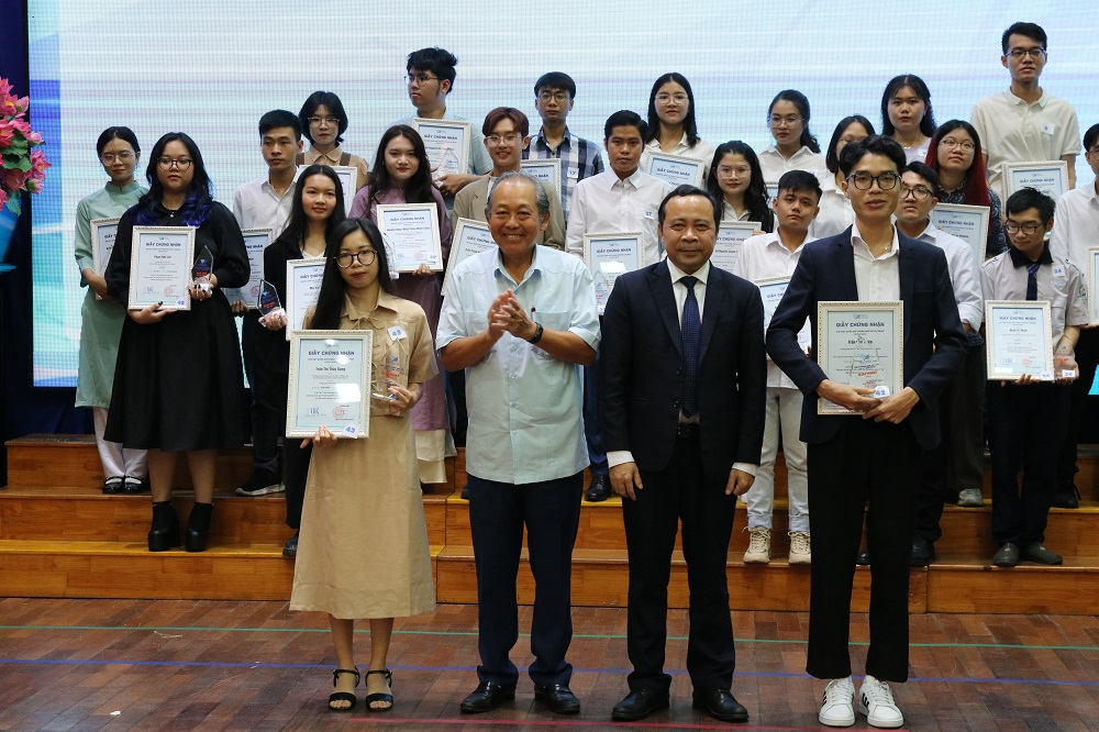Giải thưởng Văn học trẻ Đại học Quốc gia Thành phố Hồ Chí Minh 1.jpg