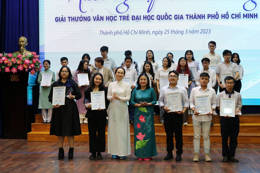 Giải thưởng Văn học trẻ Đại học Quốc gia Thành phố Hồ Chí Minh 2.jpg
