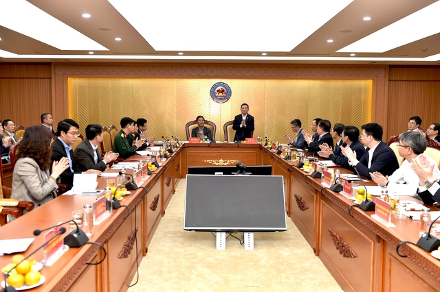 Bộ Tài chính tổng kết 10 năm thực hiện Nghị quyết Trung ương 8 khóa XI - Ảnh 1.
