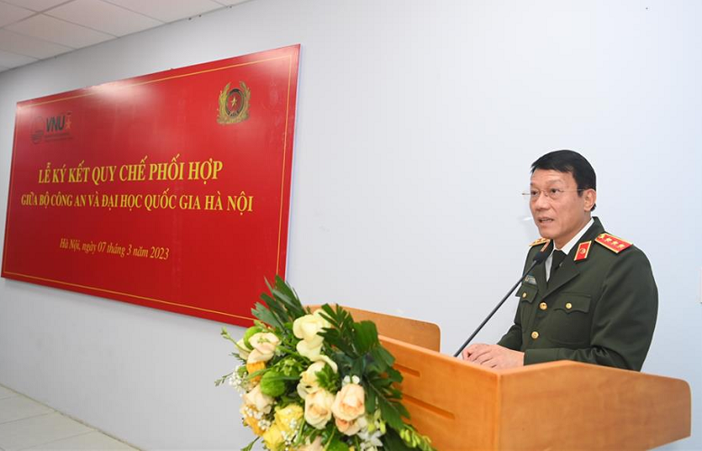 Đại học Quốc gia Hà Nội ký kết quy chế phối hợp với Bộ Công an - Ảnh 4.