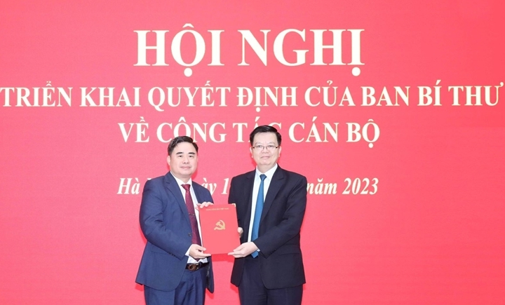Ông Phạm Minh Tuấn giữ chức Phó Tổng Biên tập phụ trách Tạp chí Cộng sản - Ảnh 1.