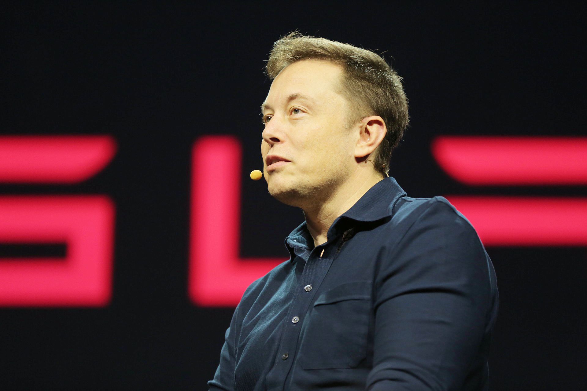 Phi thuyền phát nổ chỉ là một trong nhiều vận đen của Elon Musk