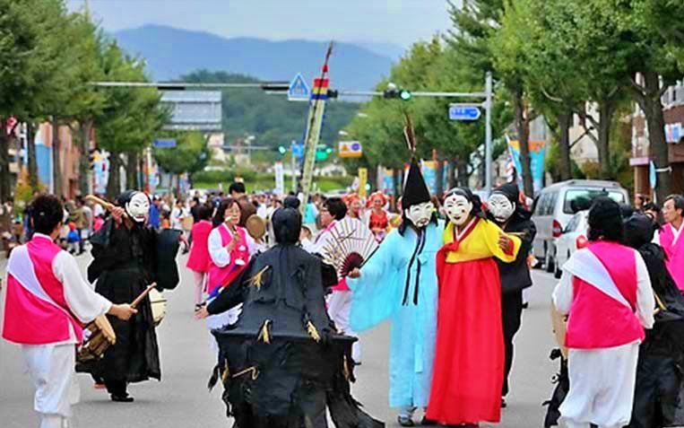 Du lịch Hàn Quốc: Trải nghiệm lễ hội mùa Xuân kéo dài và nhiều sự kiện thú vị - Ảnh 5.