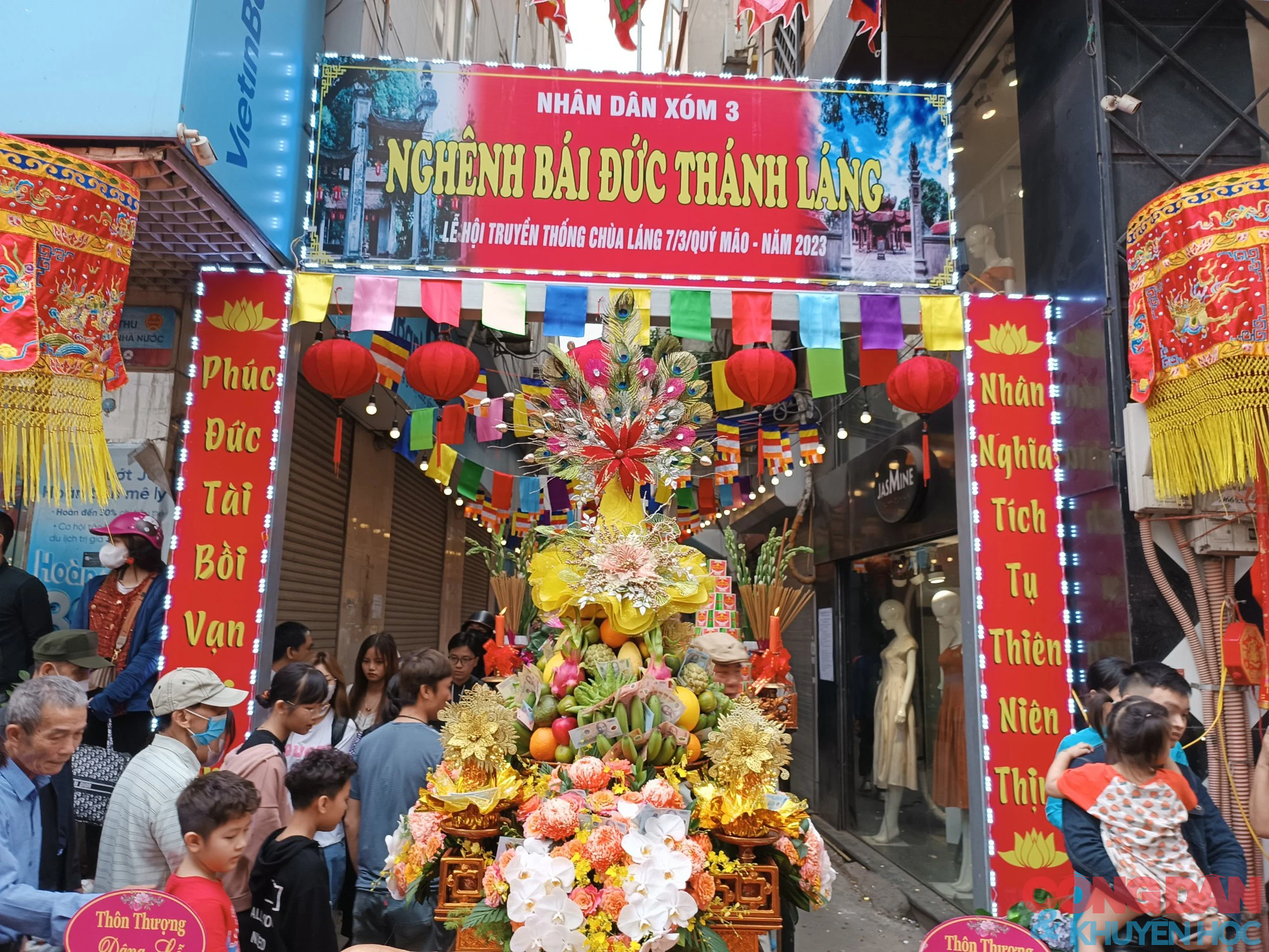Lễ hội chùa Láng 2023 phục dựng nhiều nghi thức truyền thống sau 70 năm. - Ảnh 6.