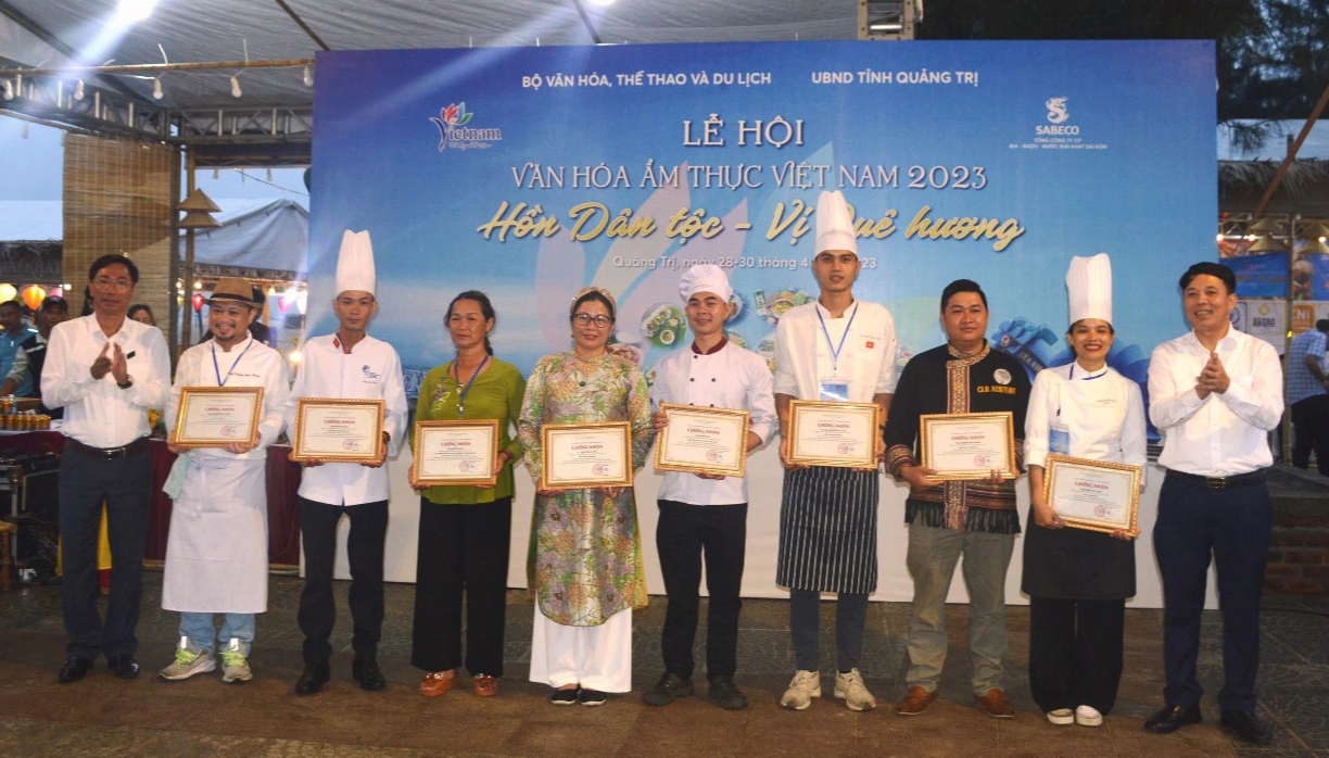 Lễ hội Văn hóa - Ẩm thực Việt Nam thu hút hơn 30.000 lượt khách tham quan, trải nghiệm - Ảnh 4.