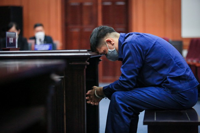 Vụ bạo hành bé 8 tuổi tử vong: Nguyễn Kim Trung Thái lãnh 8 năm tù - Ảnh 1.
