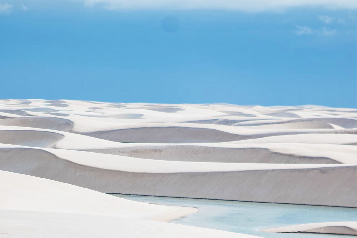 Lencois Maranhenses - khám phá vẻ mê hoặc của hàng trăm hồ nước xanh ngọc giữa sa mạc - Ảnh 2.