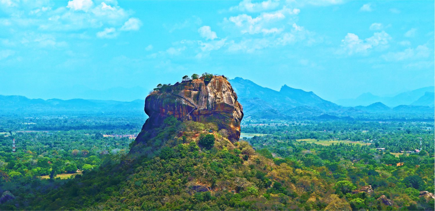 Ngắm thành phố với những khu vườn đẹp như cổ tích tại Sri Lanka   - Ảnh 1.