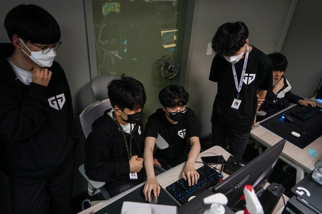 Học viện đào tạo thanh thiếu niên Hàn Quốc trở thành game thủ chuyên nghiệp - Ảnh 1.