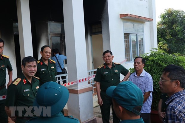Đoàn công tác Bộ Quốc phòng kiểm tra hiện trường vụ tấn công trụ sở Ủy ban nhân dân xã ở Đắk Lắk  - Ảnh 1.