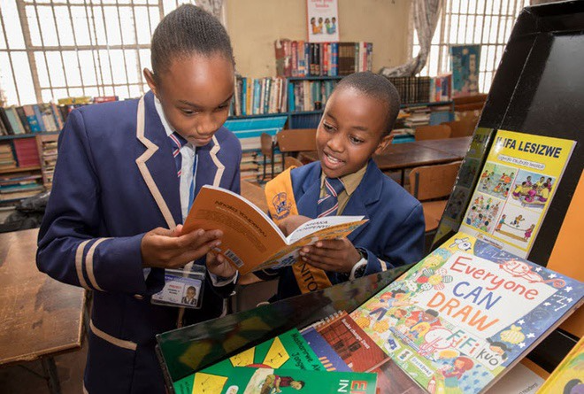 Học sinh Nam Phi không đọc hiểu thông thạo trước 10 tuổi - Ảnh 2.