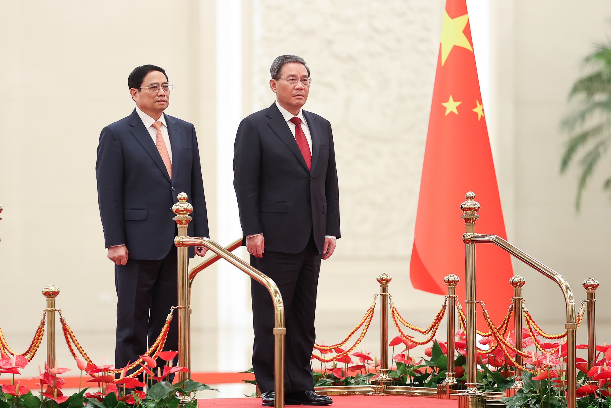 Chùm ảnh: Lễ đón chính thức Thủ tướng Chính phủ Phạm Minh Chính thăm Trung Quốc - Ảnh 4.