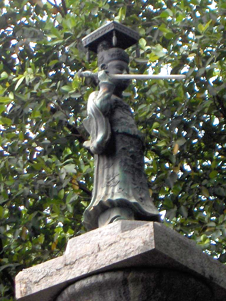 Trang trọng lễ kỷ niệm 595 năm ngày Vua Lê Thái Tổ đăng quang - Ảnh 5.