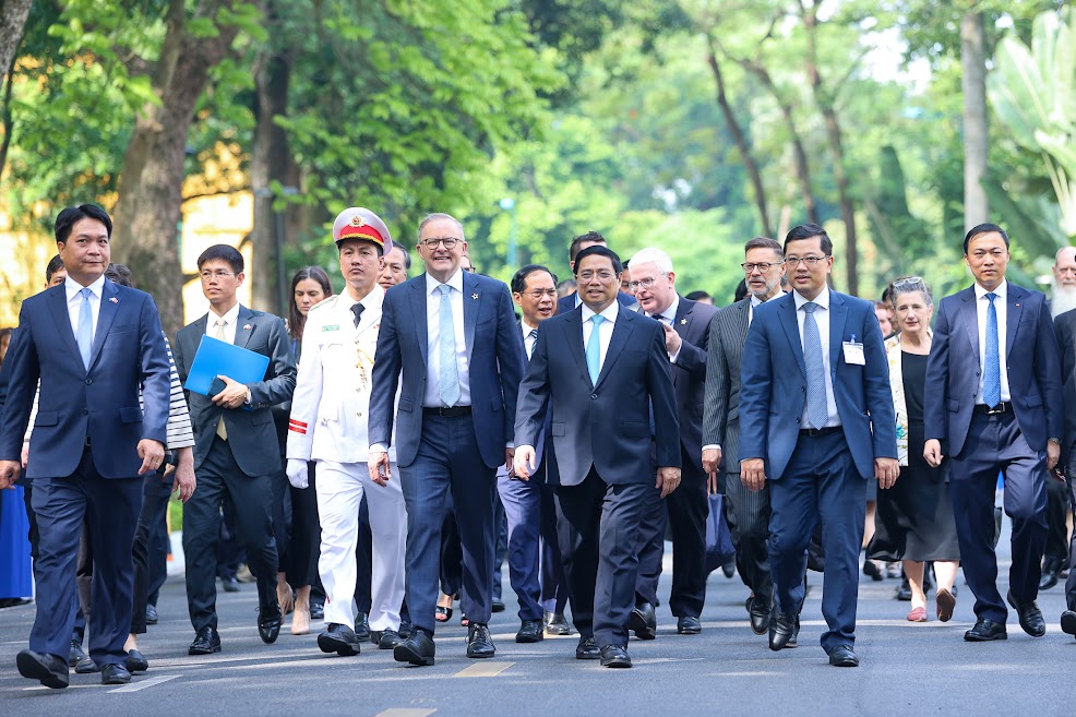 Thủ tướng Phạm Minh Chính đón và hội đàm với Thủ tướng Australia, 2 nước trao đổi nhiều văn kiện hợp tác quan trọng - Ảnh 1.