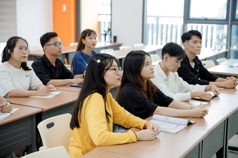 Trường Đại học Khoa học tự nhiên Thành phố Hồ Chí Minh dự kiến tuyển 4.455 sinh viên, học phí từ 28,4-67 triệu đồng/năm - Ảnh 1.