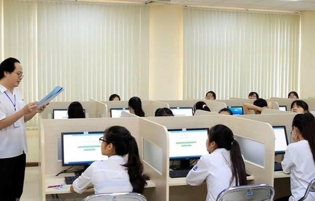 Đại học Quốc gia Hà Nội: Giảm đợt thi, cấu trúc đề thi đánh giá năng lực sẽ có sự thay đổi - Ảnh 1.