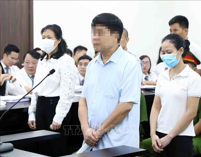 Xét xử vụ nâng khống giá cây xanh: Ông Nguyễn Đức Chung bị đề nghị từ 2-3 năm tù - Ảnh 2.