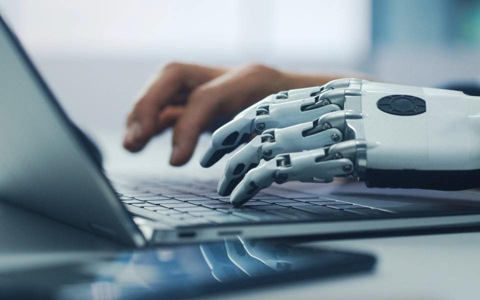 Nghi vấn truyện đoạt giải do AI viết: Khi AI khiến nhà văn phải chứng minh mình là con người - Ảnh 4.