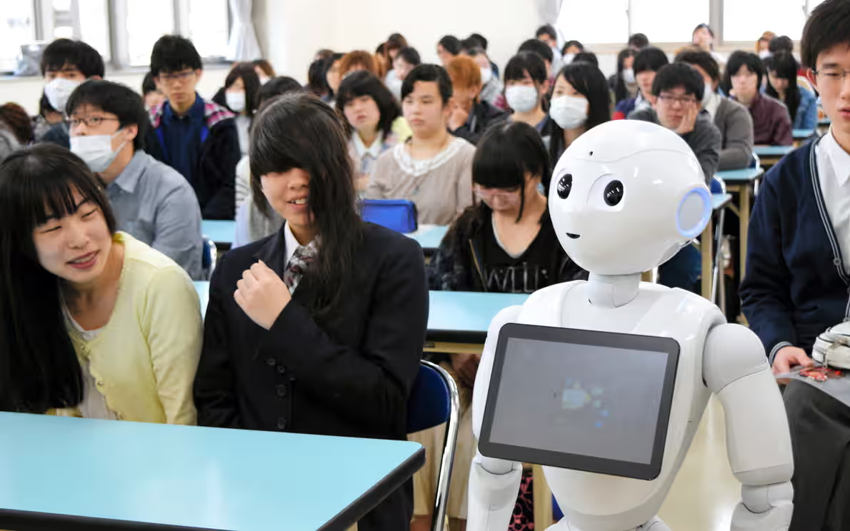 Nhật Bản đưa robot vào trường học để giải quyết tình trạng trốn học gia tăng