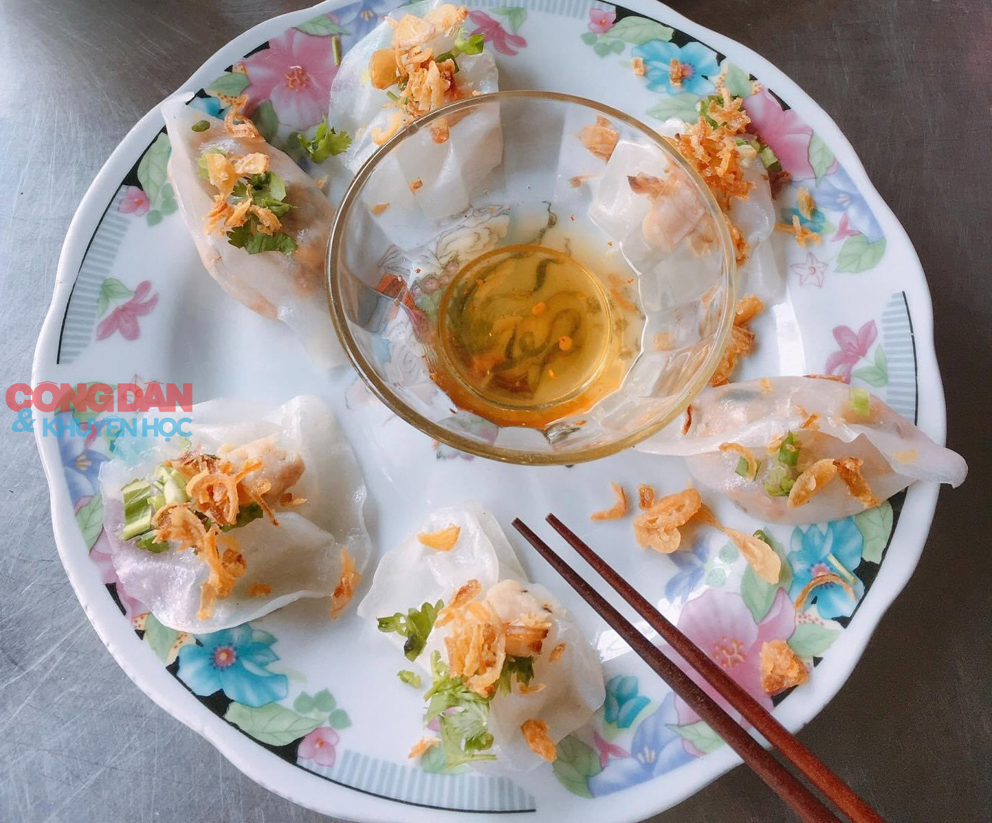 9 món ăn phải thử ở Hội An - &quot;kinh đô ẩm thực&quot; của Việt Nam - Ảnh 2.