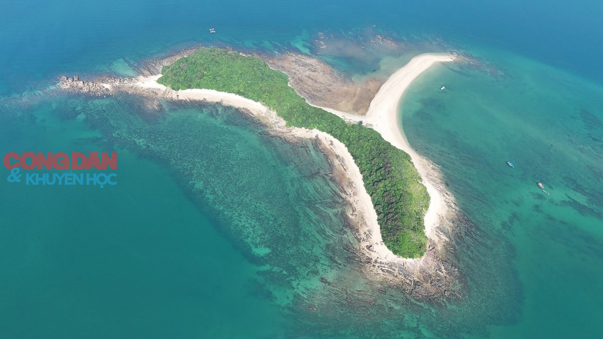 Quảng Ninh: Chiêm ngưỡng Cô Tô, hòn đảo xa bờ đẹp mê đắm trong nắng thu - Ảnh 5.