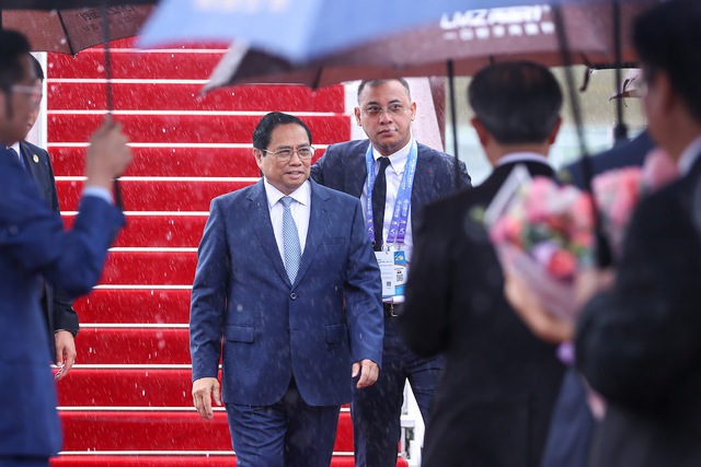 Thủ tướng Phạm Minh Chính tới Trung Quốc, tham dự Hội chợ CAEXPO và Hội nghị CABIS lần thứ 20 - Ảnh 1.