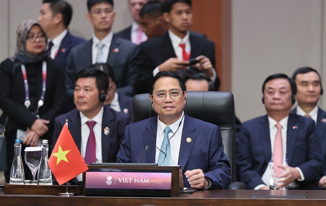 Thủ tướng Phạm Minh Chính kết thúc tốt đẹp chuyến công tác dự Hội nghị Cấp cao ASEAN 43 và các hội nghị liên quan - Ảnh 4.
