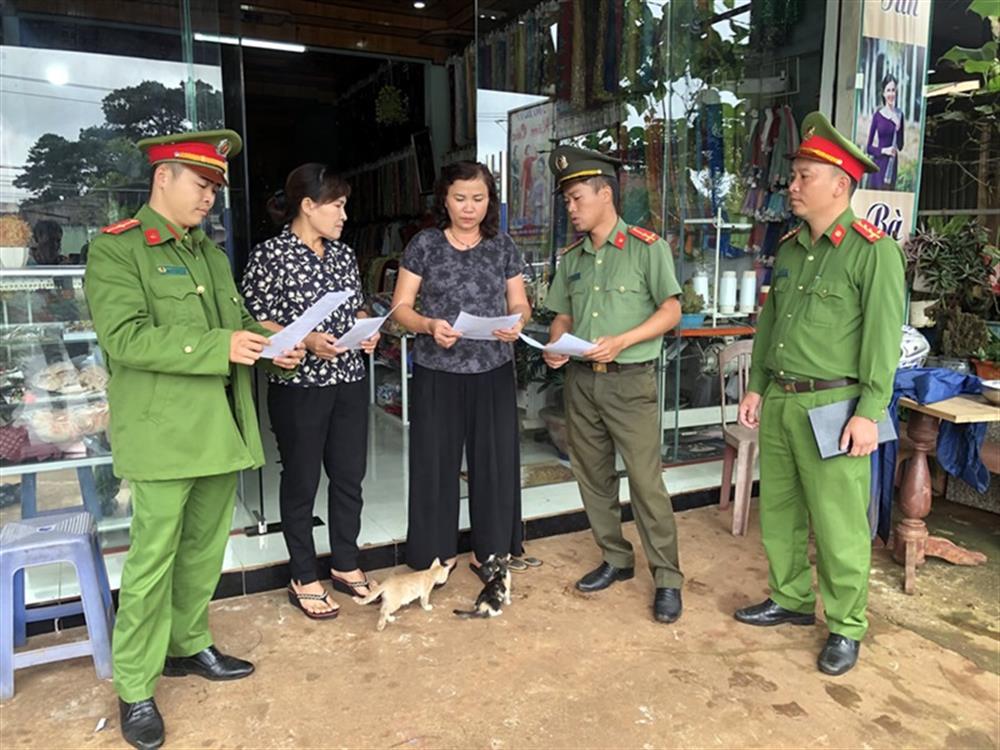 Học sinh tuyệt đối không tự chế pháo nổ: Vi phạm pháp luật và nguy hiểm khôn lường cho tính mạng- Ảnh 4.