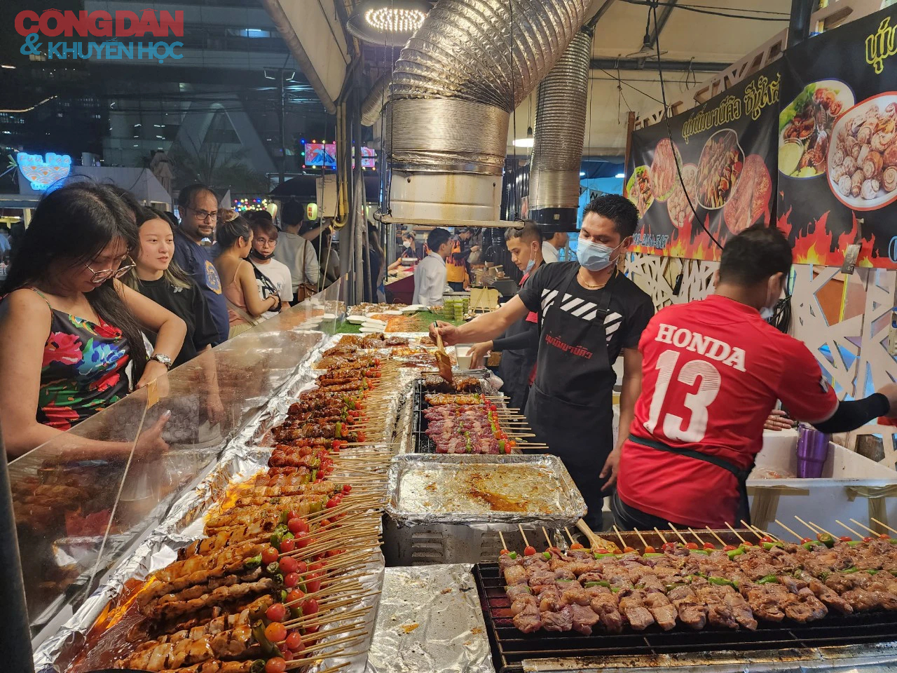 Khám phá ẩm thực Thái Lan qua chợ đêm Jodd Fairs- Ảnh 3.