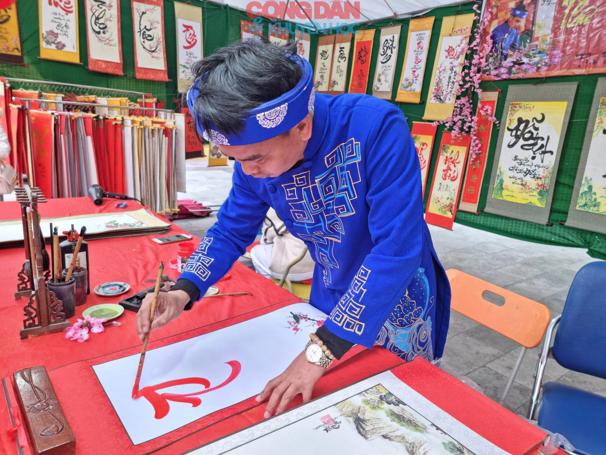 Hơn 600 học sinh giỏi dự lễ hội Khai bút đầu Xuân tại Hải Phòng- Ảnh 10.