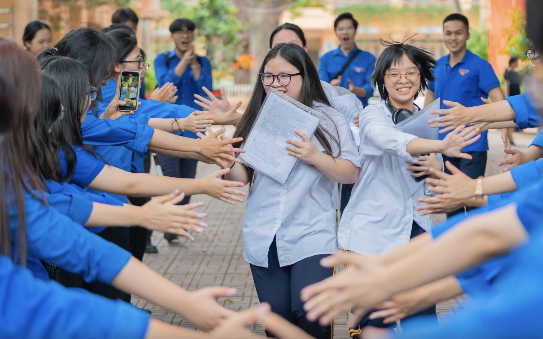 Công bố danh sách học sinh được tuyển thẳng vào lớp 10 công lập không chuyên tại Hà Nội - Ảnh 3.