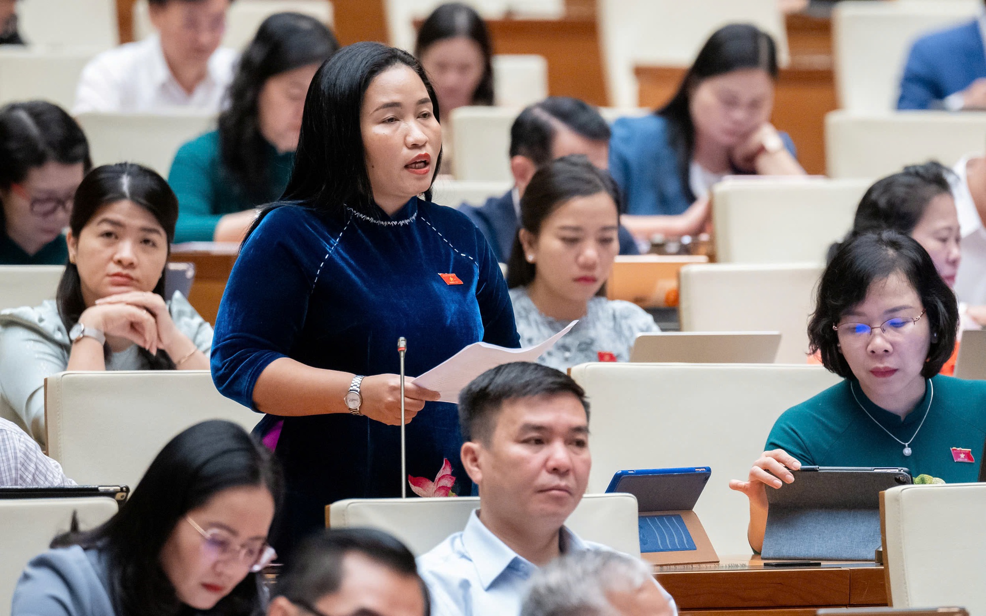 Bộ Giáo dục và Đào tạo ban hành quy định mới về dạy thêm, học thêm - Ảnh 2.