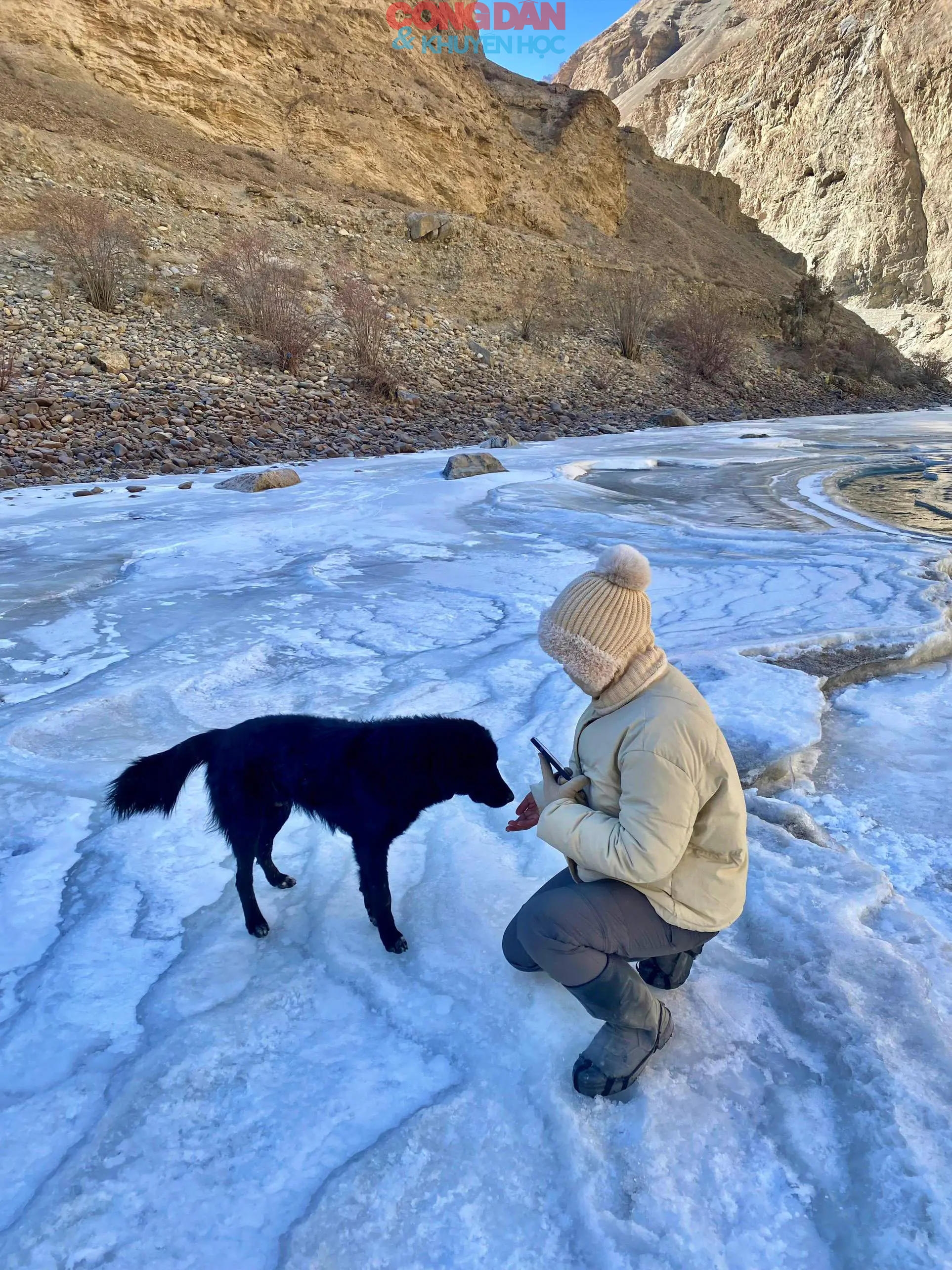 Dạo chơi trên sông băng Ladakh, Ấn Độ - trải nghiệm của những tâm hồn tự do- Ảnh 7.