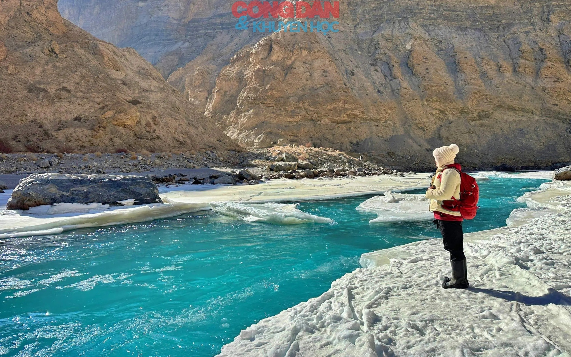 Dạo chơi trên sông băng Ladakh, Ấn Độ - trải nghiệm của những tâm hồn tự do- Ảnh 8.