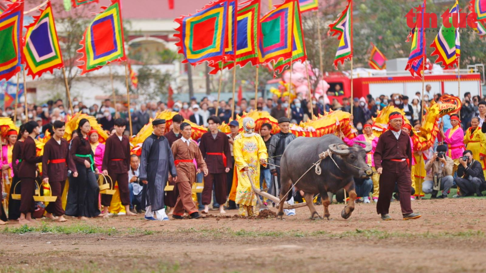 Lễ hội Tịch điền Đọi Sơn 2024 - Ngày hội xuống đồng lớn nhất vùng đồng bằng Bắc Bộ- Ảnh 1.