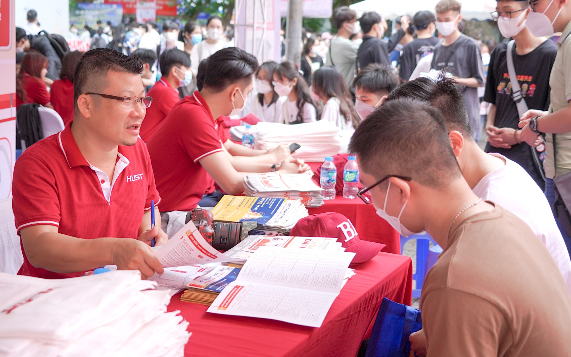 Đại học Bách khoa Hà Nội dự kiến tuyển 9.260 sinh viên trong năm 2024