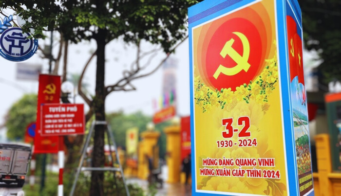 Hà Nội trang hoàng rực rỡ cờ hoa mừng Đảng, mừng Xuân Giáp Thìn 2024- Ảnh 3.