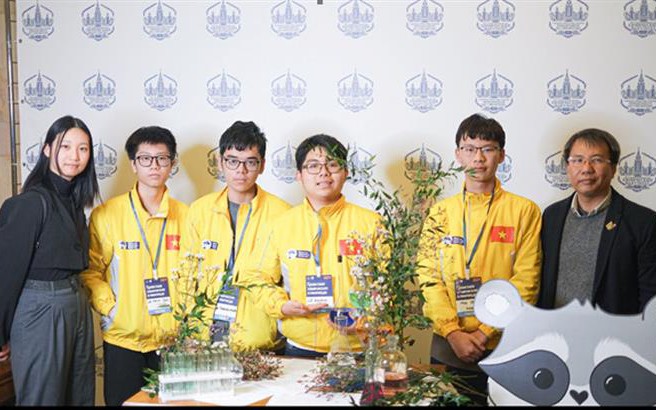 Học sinh Việt Nam giành huy chương Vàng Kỳ thi Olympic Dự án Hóa học 2024