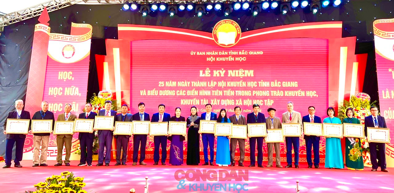25 năm thành lập Hội Khuyến học tỉnh Bắc Giang: Phát triển không ngừng, phát triển vững chắc- Ảnh 8.