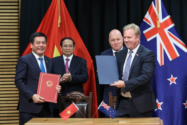 Bộ Giáo dục và Đào tạo Việt Nam và Cơ quan Giáo dục New Zealand ký kết Thỏa thuận hợp tác giáo dục - Ảnh 2.