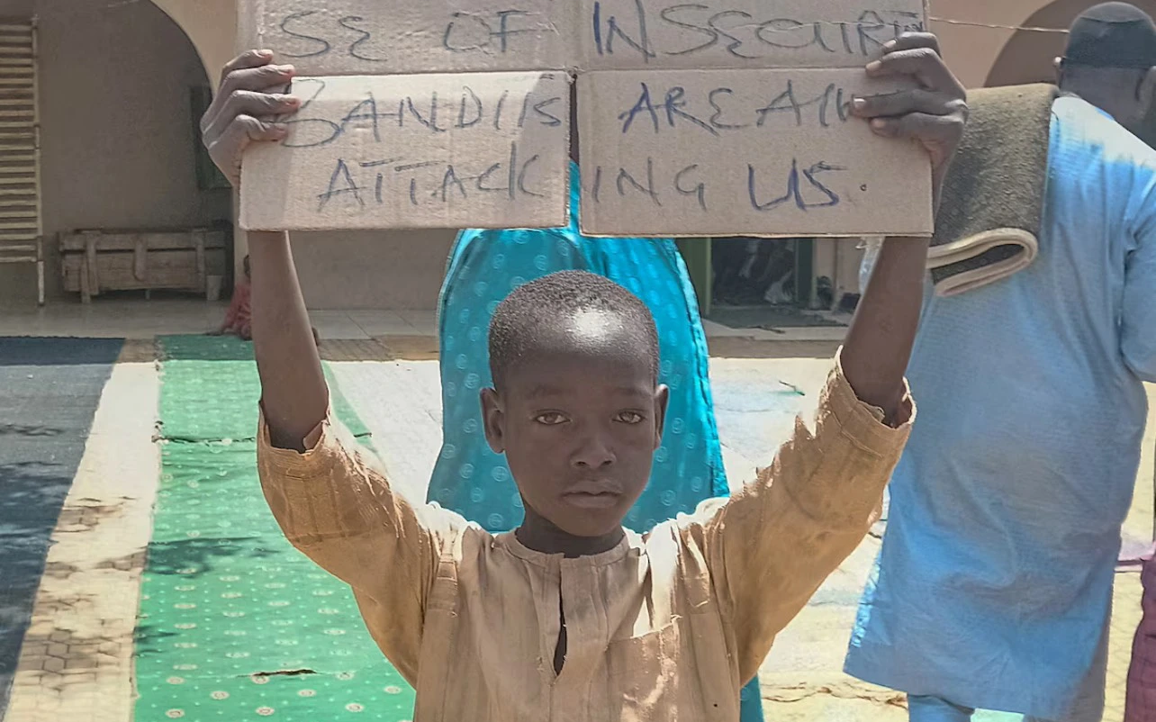 Vụ bắt cóc học sinh ở Nigeria: Hơn 100 học sinh được giải cứu sau hơn 2 tuần bị giam cầm