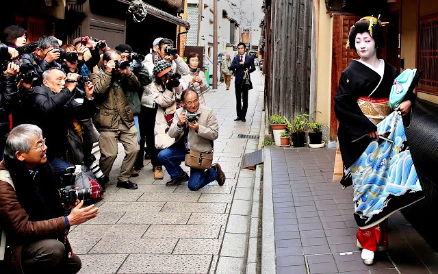 Du lịch Nhật Bản: Kyoto đóng cửa "quận Geisha" với du khách từ tháng 4/2024- Ảnh 5.